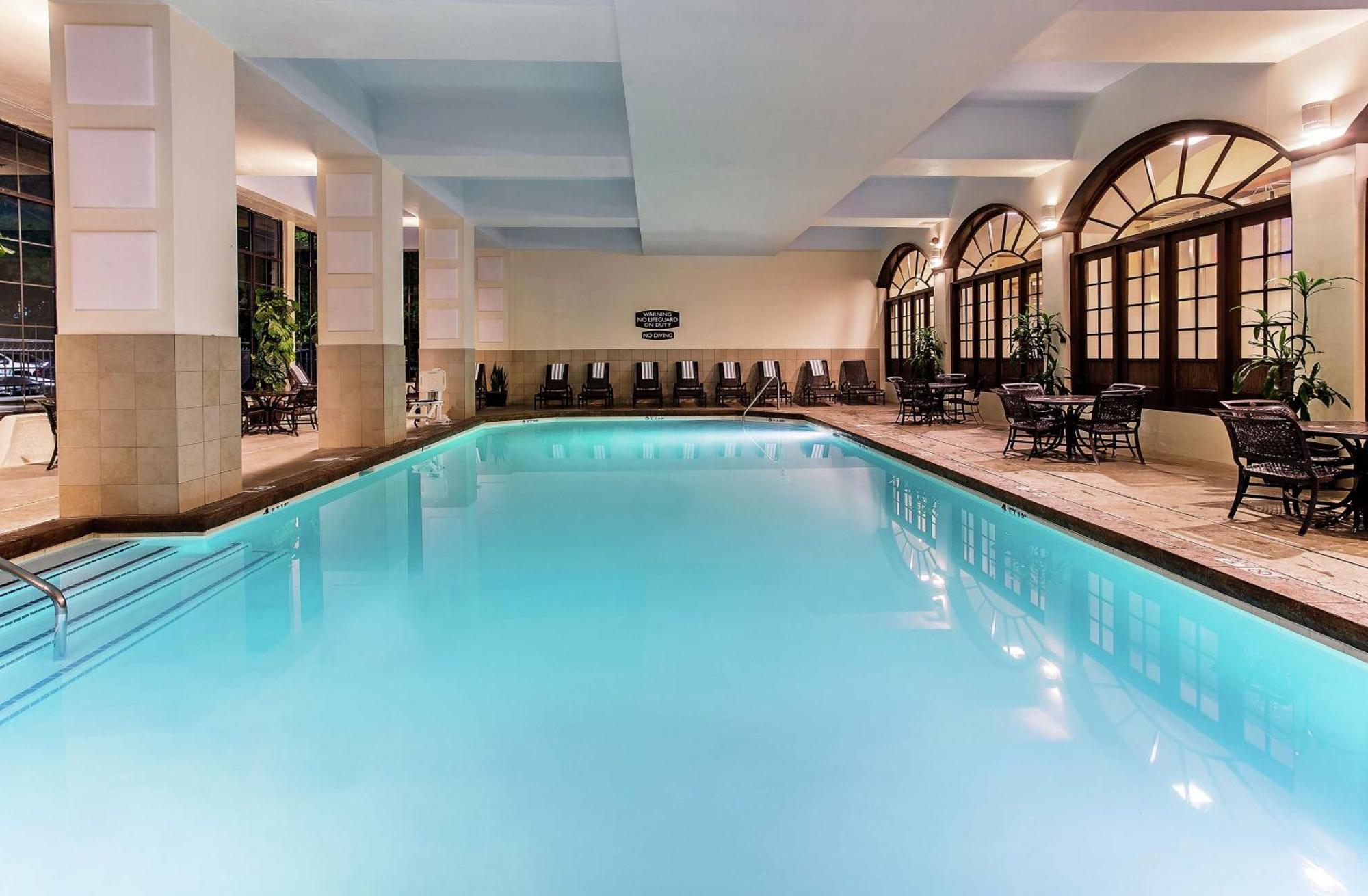 Embassy Suites By Hilton Nashville Airport Екстер'єр фото
